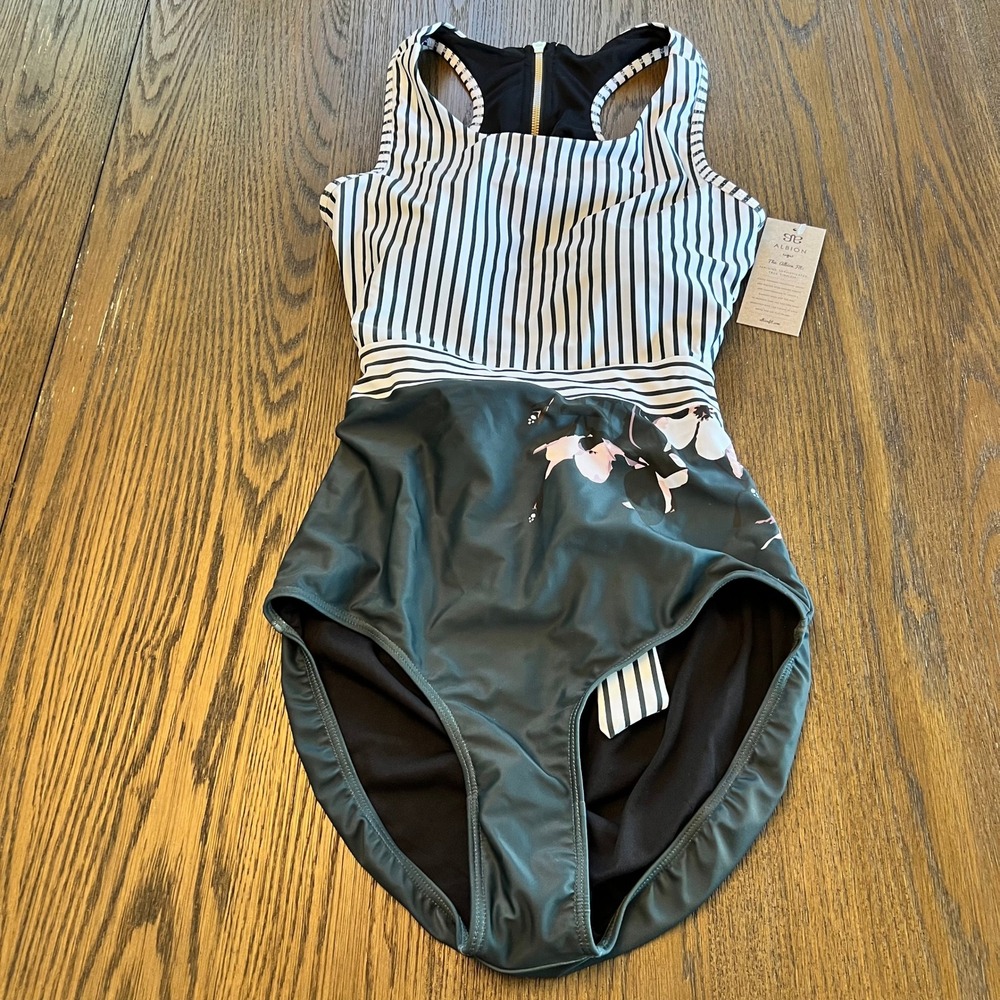 Albion Fit One Piece Swimsuit Nylon Spandex Striped Floral Preppy Coastal Beachy - Picture 4 of 9